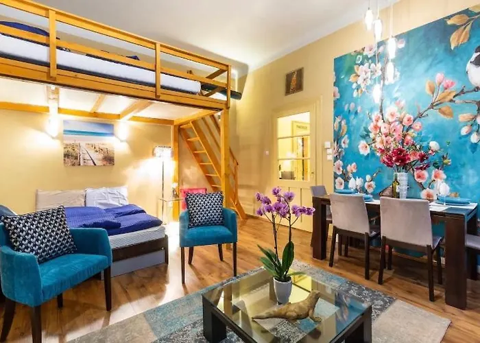 Apartamento Cherry Blossom Designer In The Center With Free Parking